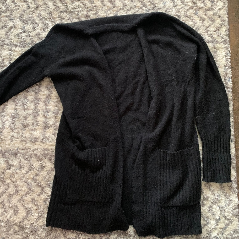 Cardigan - Picture 2 of 3